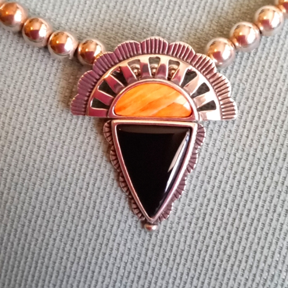 CAROLYN POLLOCK BLACK ONYX AND SPINNEY ORYSTER STERLING SILVER NECKLACE π€ - Picture 3 of 9